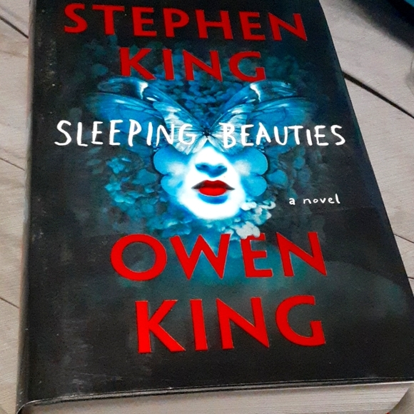 Stephen King & Owen Kings Sleeping Beauties First Edition Hardback Great Shape - Picture 1 of 4